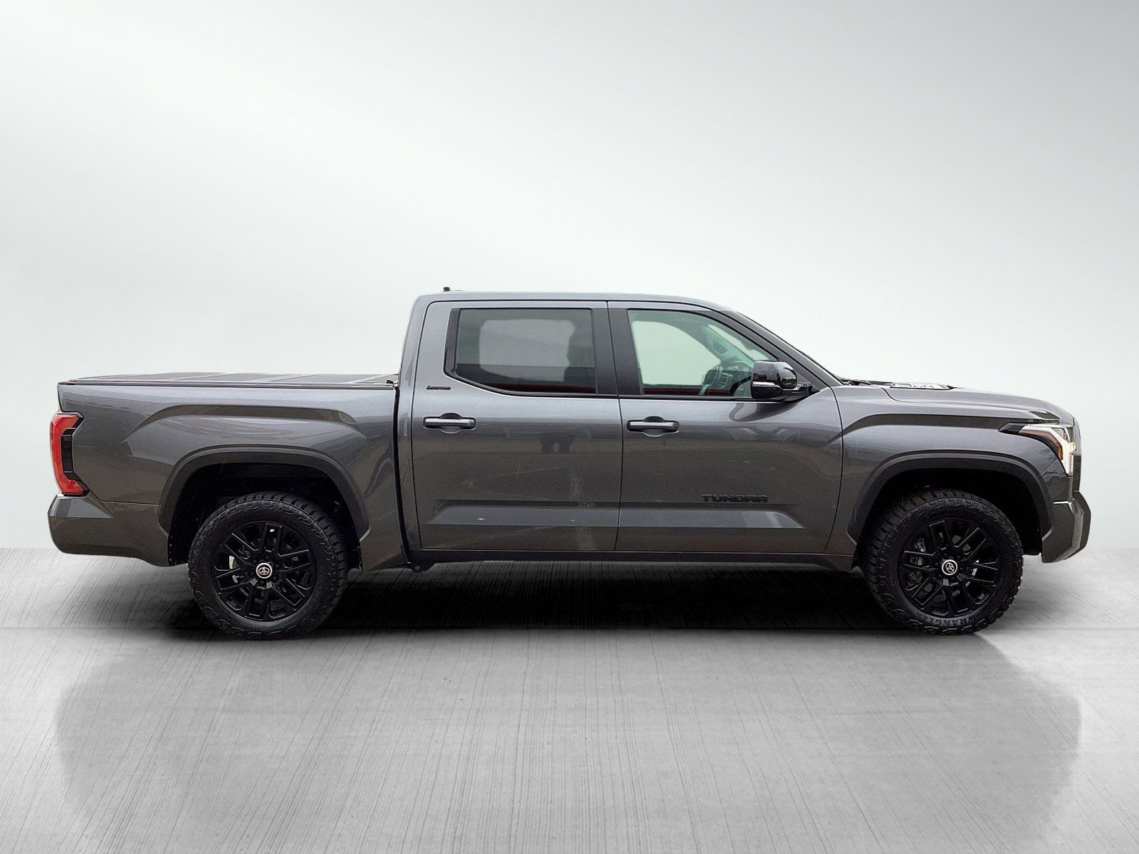 2024 Toyota Tundra Limited photo 6
