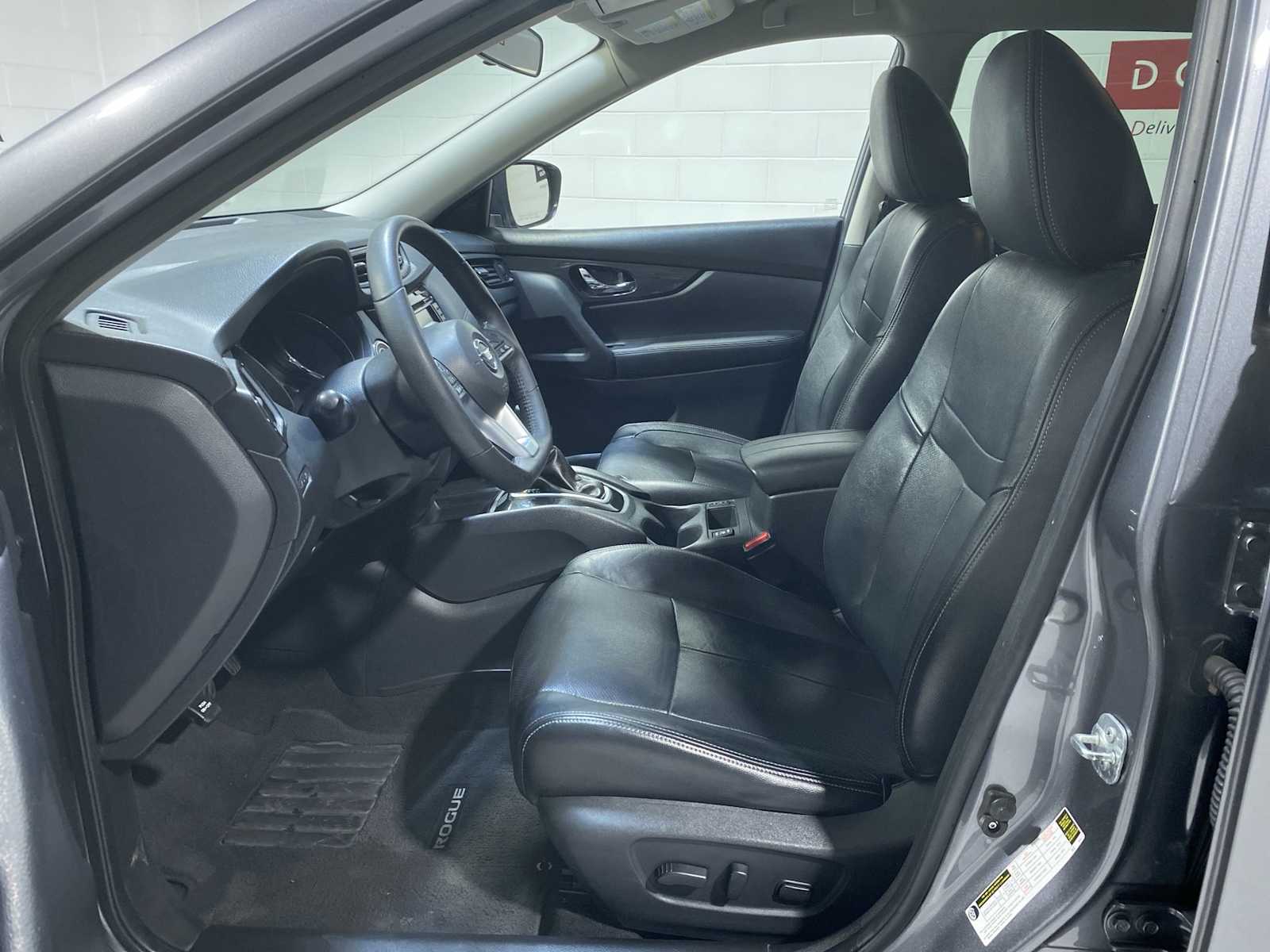 Used 2019 Nissan Rogue SV with VIN KNMAT2MV9KP521645 for sale in Verona, NJ