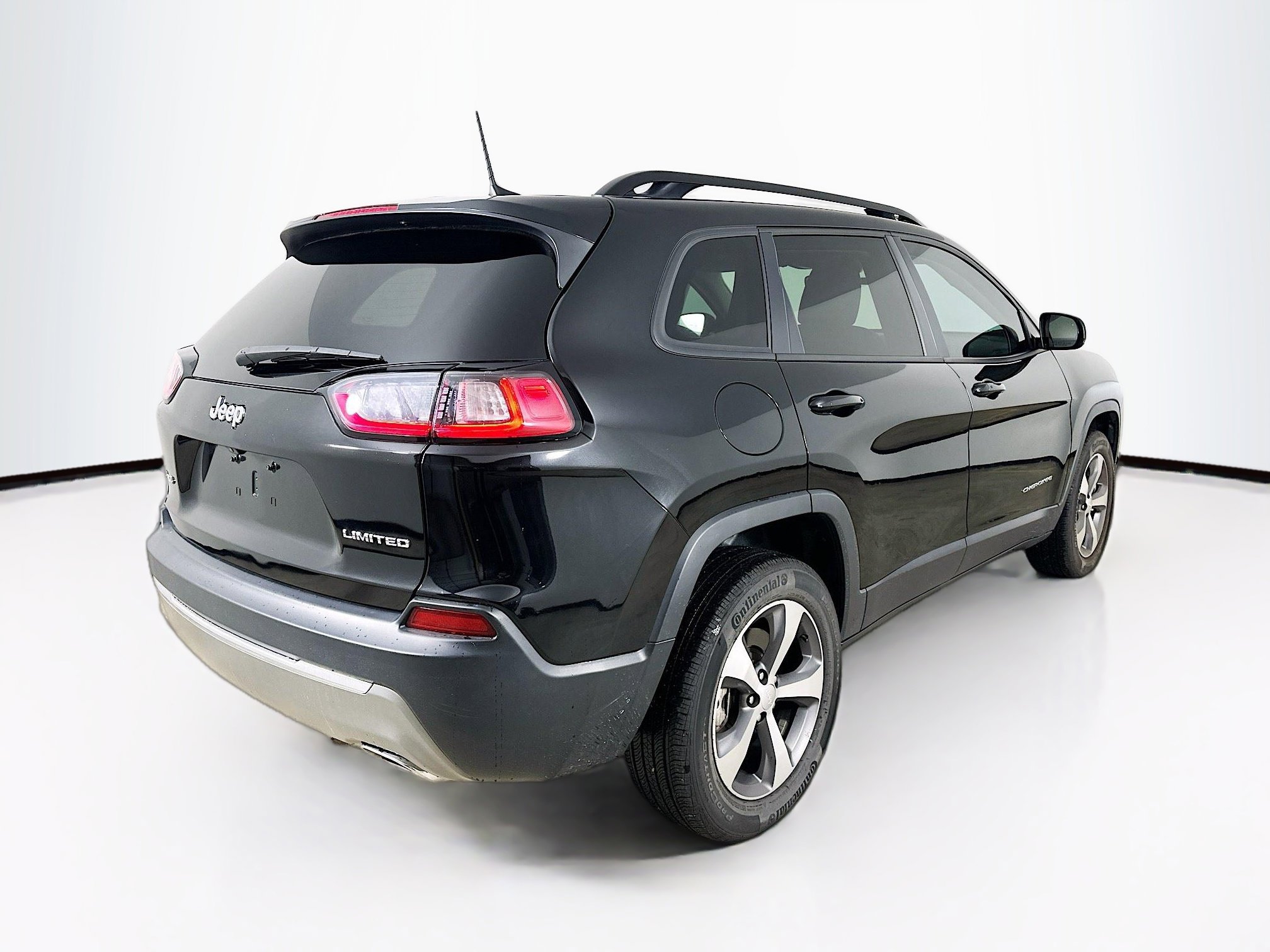 2022 Jeep Cherokee Limited photo 2