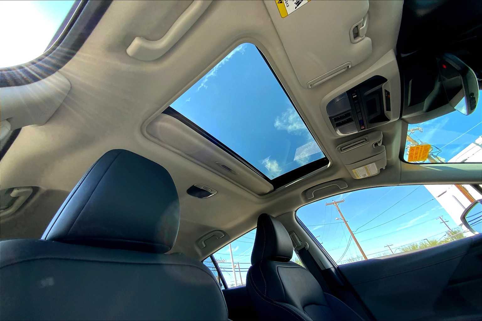 2025 Subaru Crosstrek Limited photo 12
