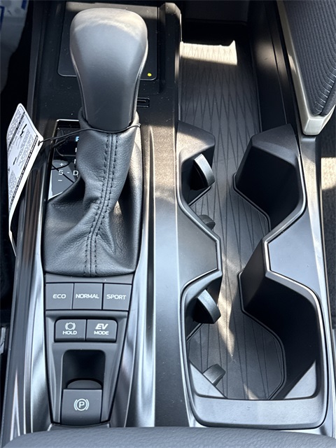 2025 Toyota Camry SE photo 24