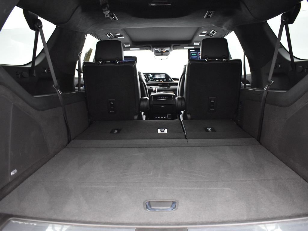 2022 Cadillac Escalade ESV Sport Platinum photo 31