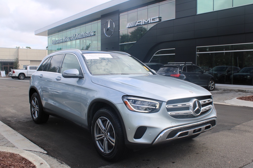 2022 Mercedes Benz GLC 300 photo 3