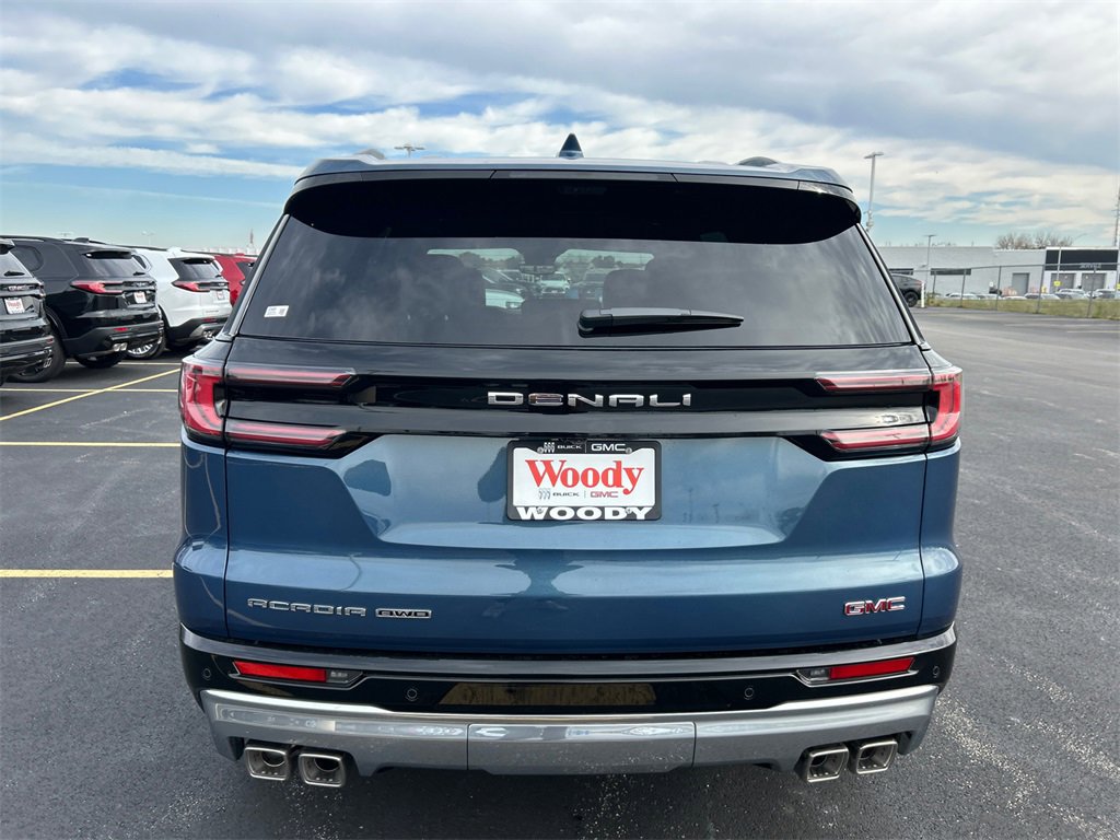 2026 Gmc Acadia Denali photo 4
