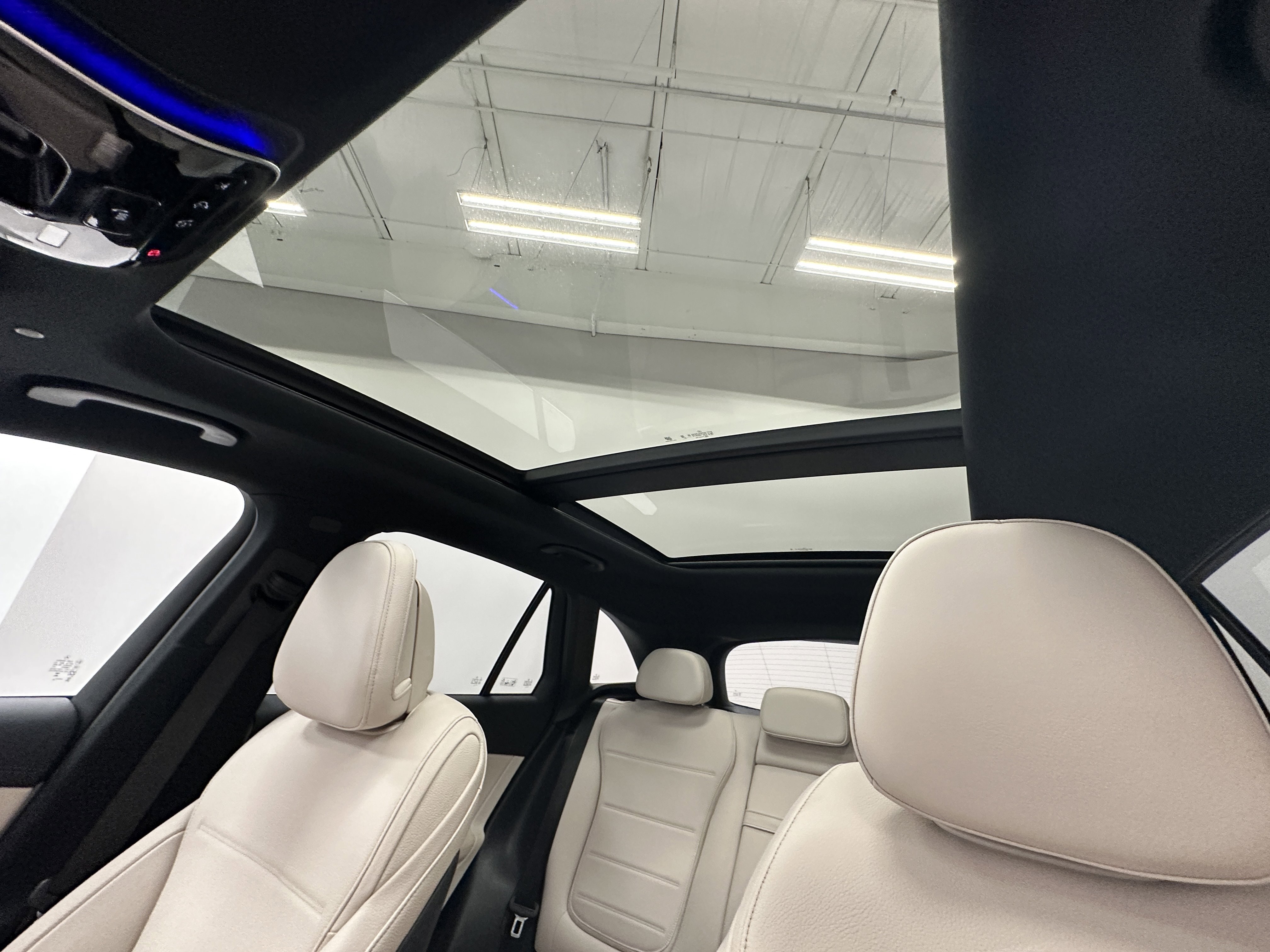 2024 Mercedes Benz GLC 300 photo 15