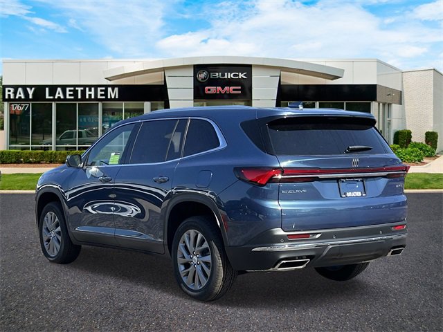 2026 Buick Enclave Preferred photo 2