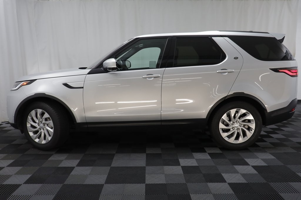 2022 Land Rover Discovery S photo 4