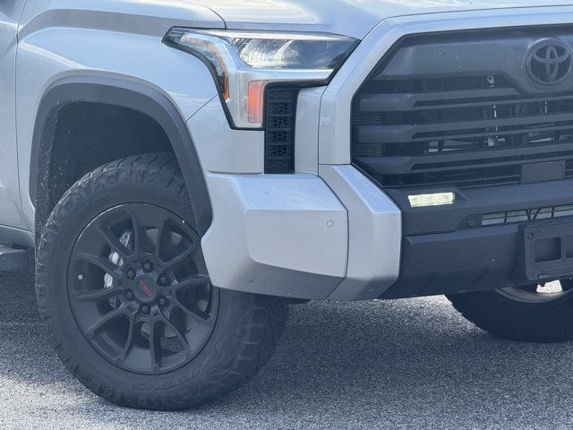 2024 Toyota Tundra SR5 photo 2