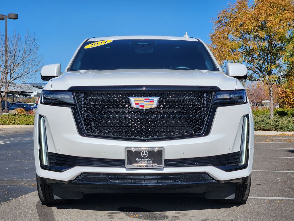 2024 Cadillac Escalade Sport Platinum photo 2