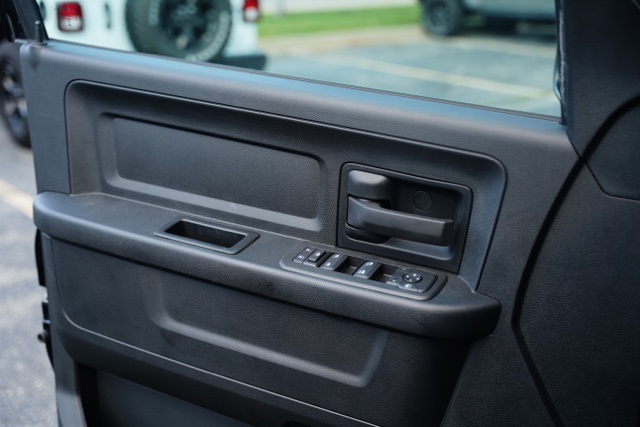 2025 Ram 3500 Tradesman photo 16