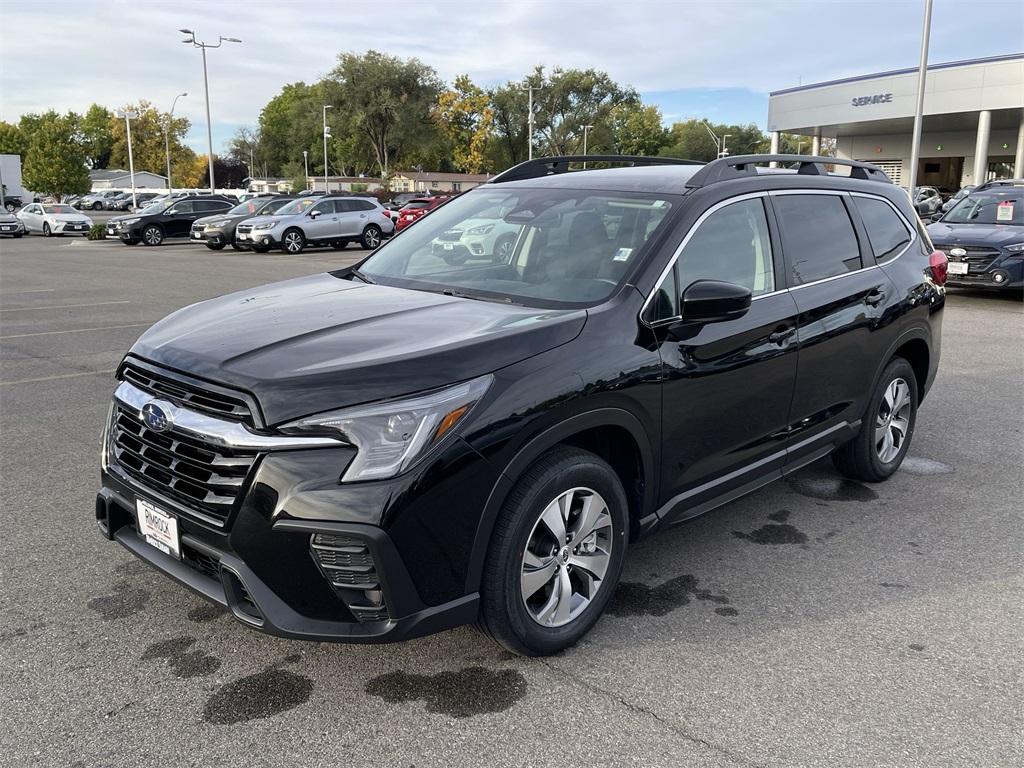 2024 Subaru Ascent Premium photo 2