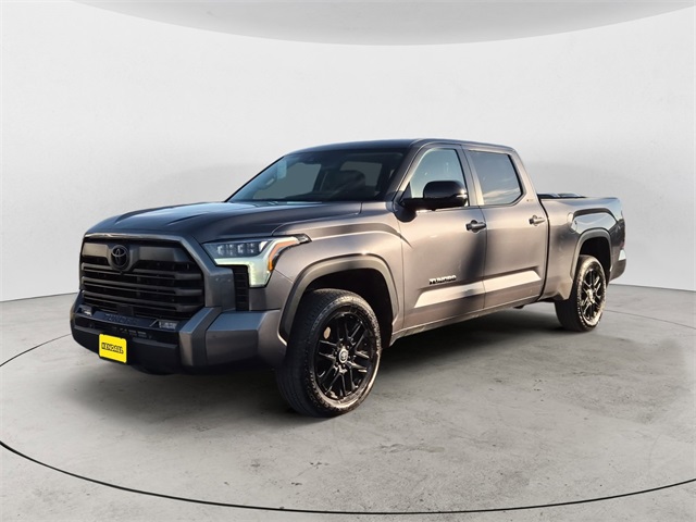 2024 Toyota Tundra Limited's photo