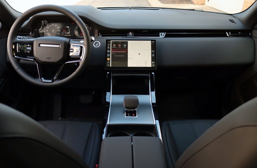 2026 LAND ROVER RANGE ROVER EVOQUE - Image 9