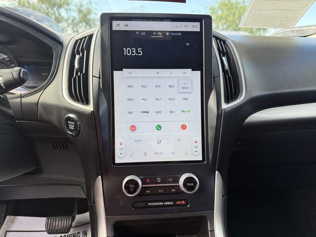 2023 Ford Edge SEL photo 11