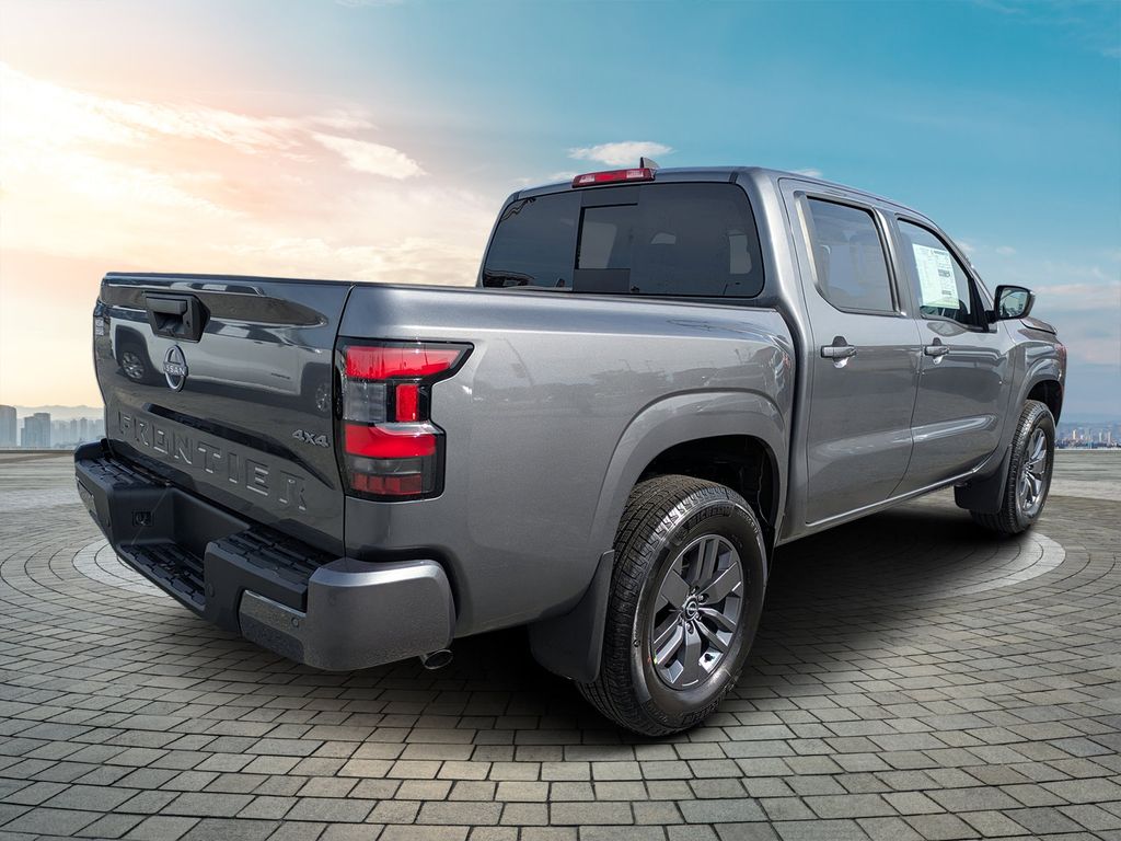 2025 Nissan Frontier Crew Cab SV photo 3