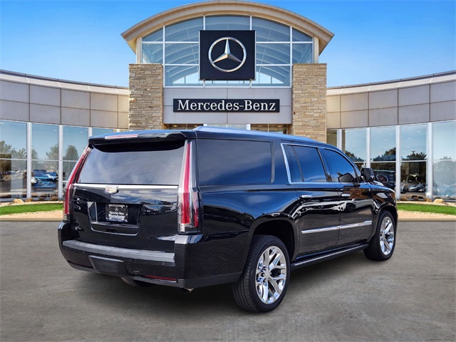 2016 Cadillac Escalade ESV Premium photo 4