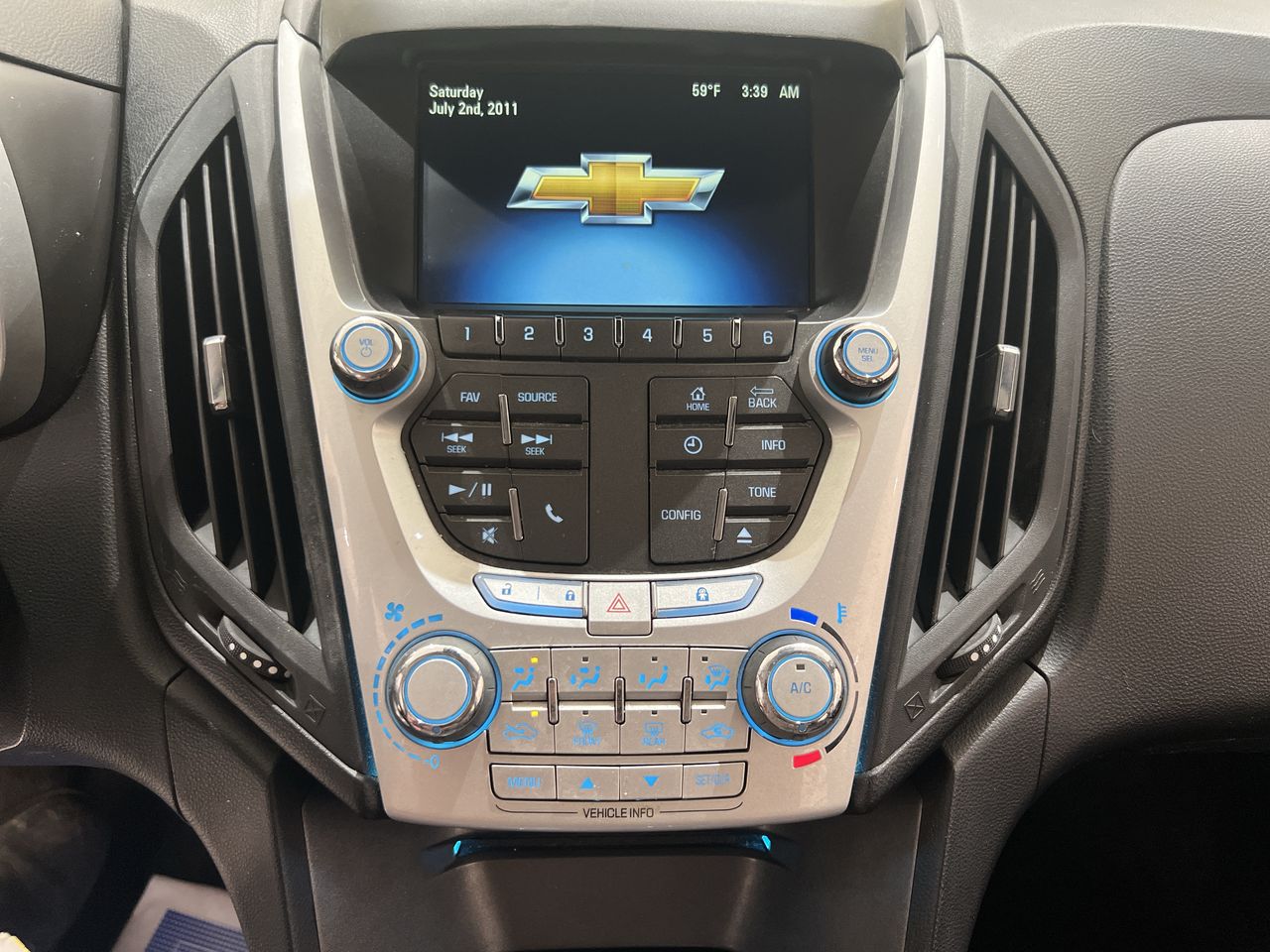 2012 Chevrolet Equinox LT photo 56