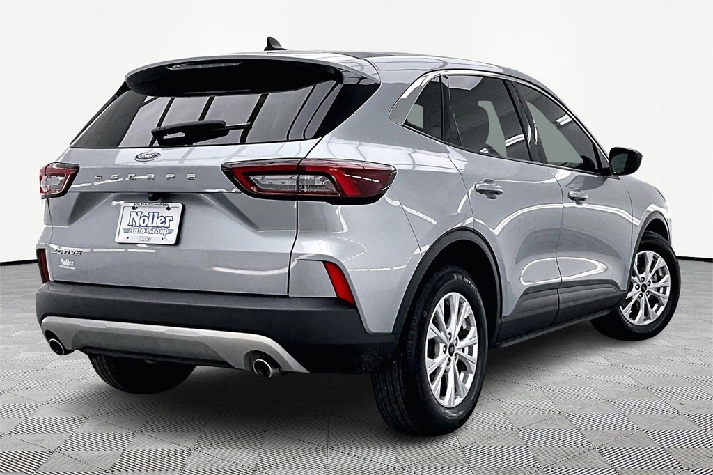 Used 2023 Ford Escape Active with VIN 1FMCU0GN1PUA87554 for sale in Kansas City