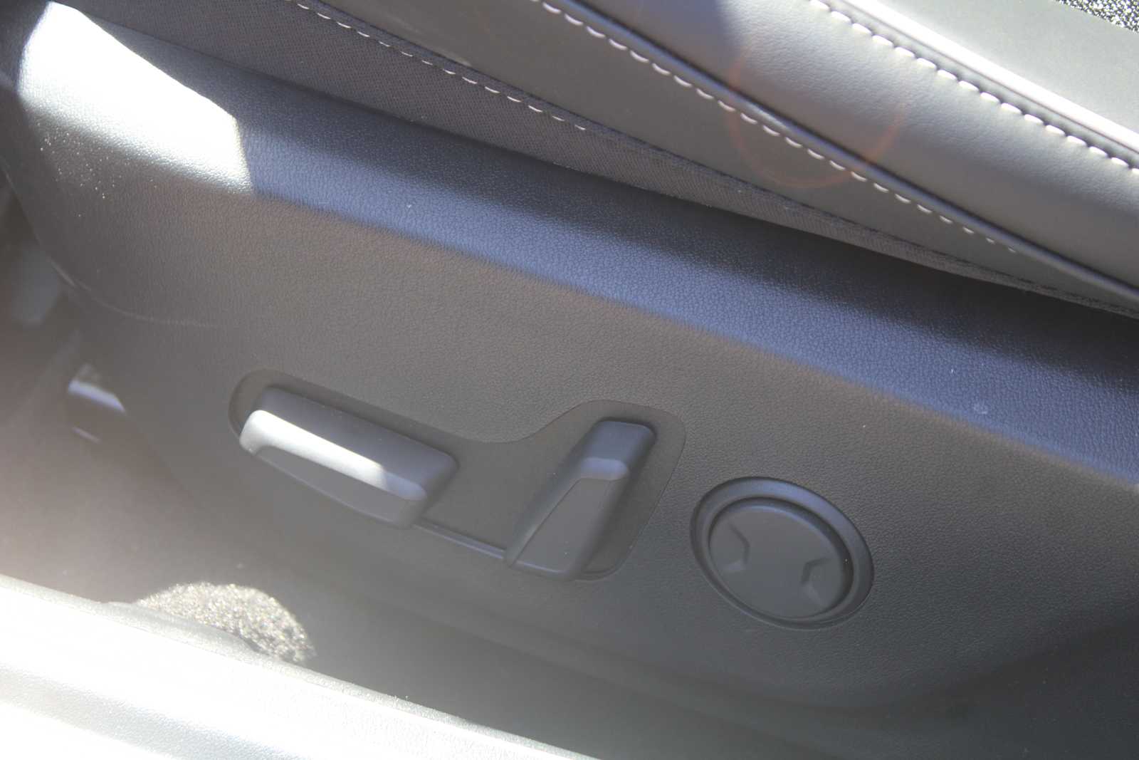 2025 Kia K4 GT-Line photo 20