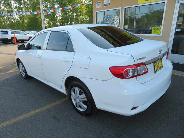 2012 Toyota Corolla L photo 3