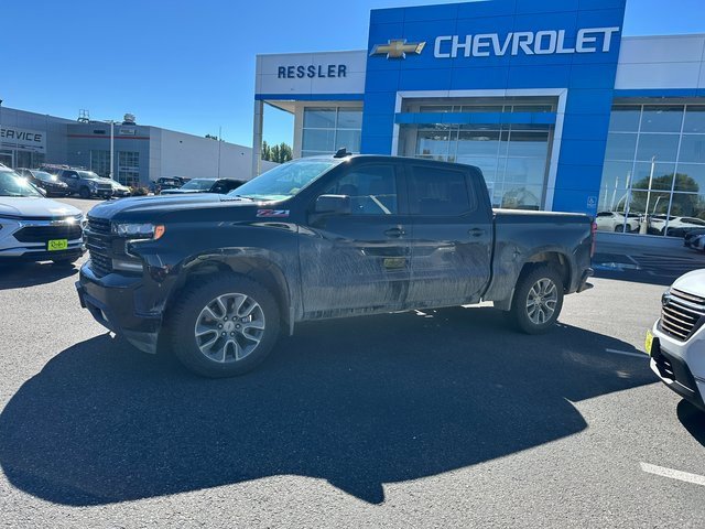 2021 Chevrolet Silverado 1500 RST photo 2