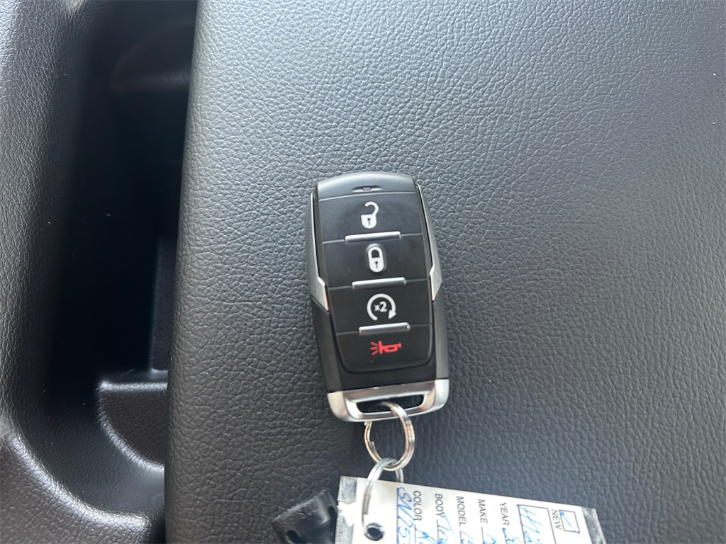 2025 Ram 1500 Tradesman photo 31