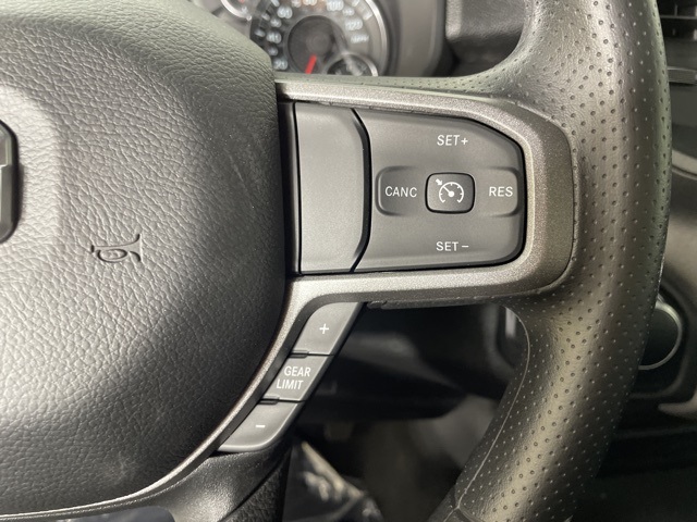 2024 Ram 2500 Tradesman photo 18