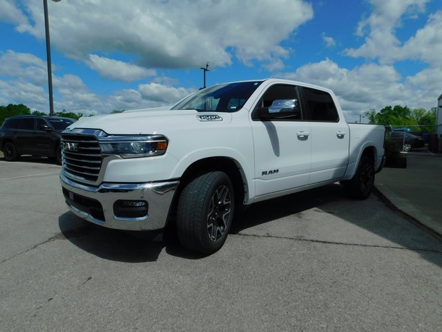 2025 Ram 1500 Laramie photo 4