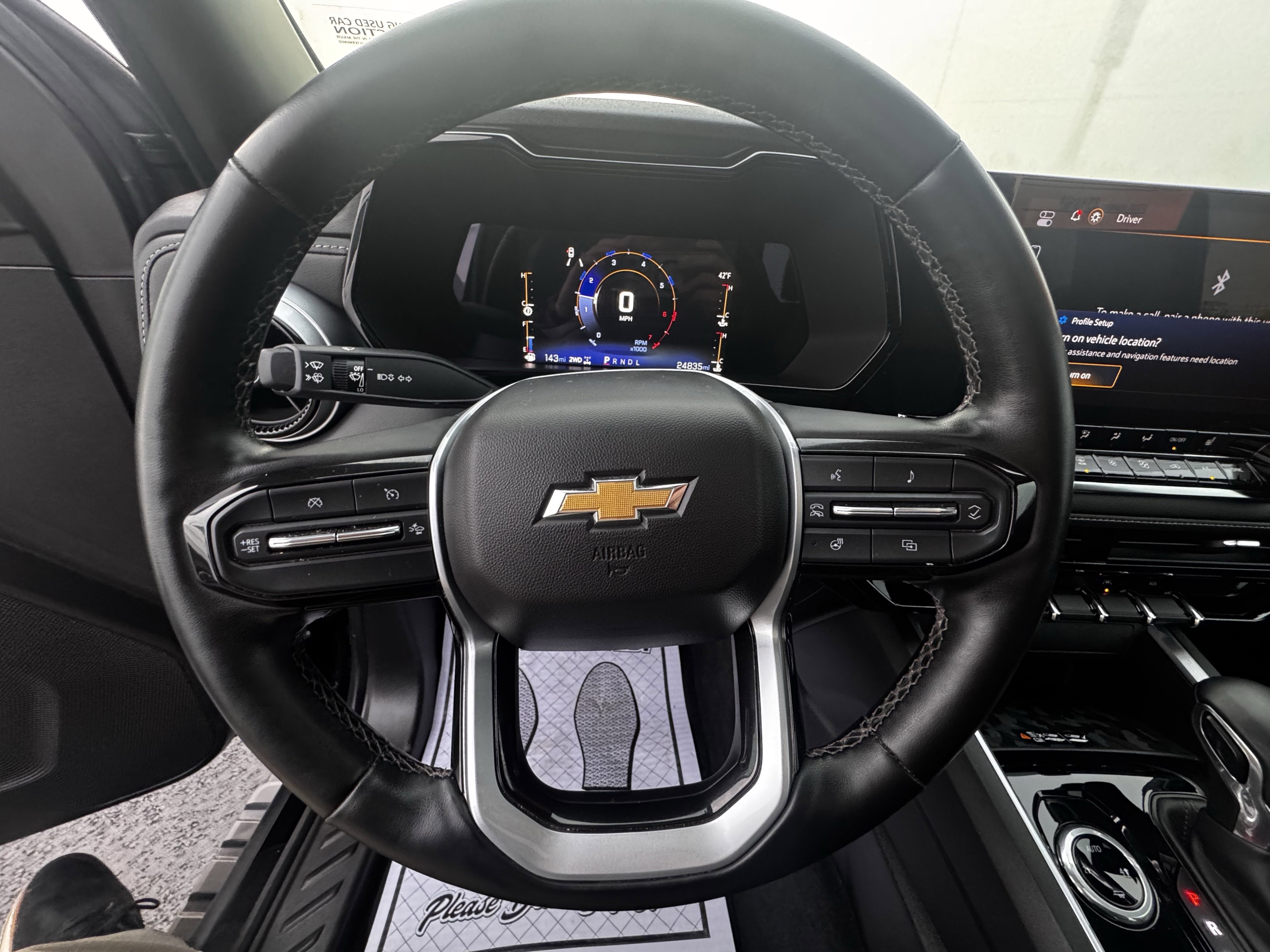 2023 Chevrolet Colorado LT photo 4