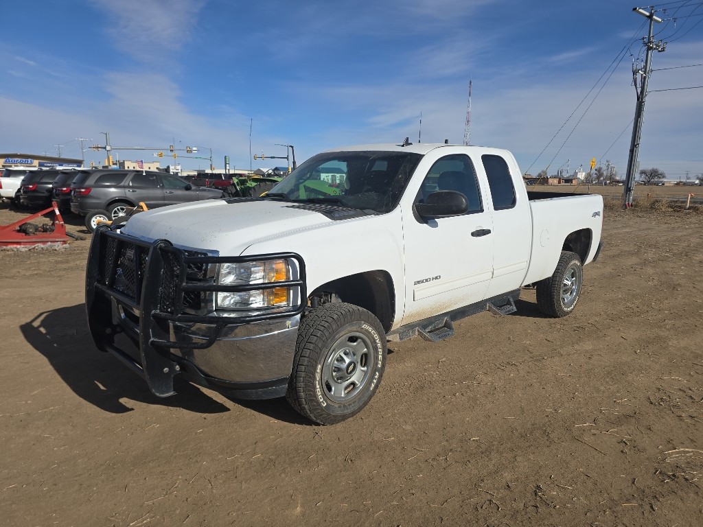 2013 Chevrolet Silverado 2500HD LT's photo