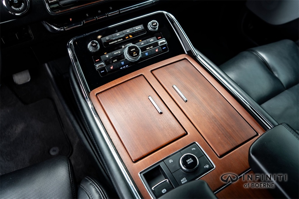 2020 Lincoln Navigator Reserve photo 18