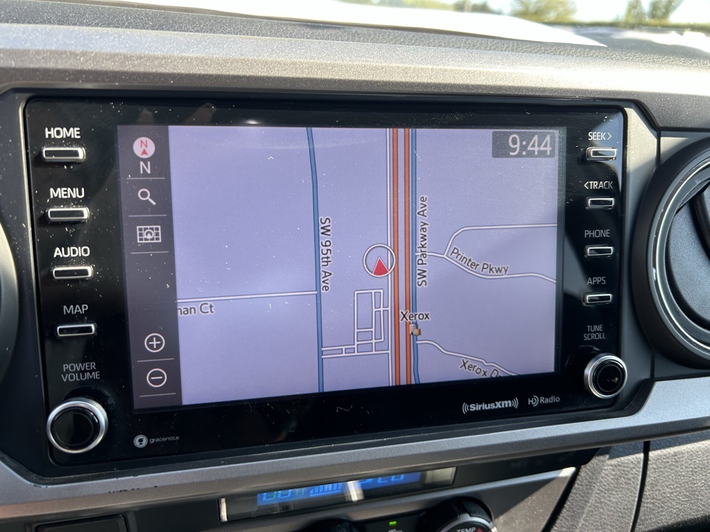 2021 Toyota Tacoma SR5 photo 19