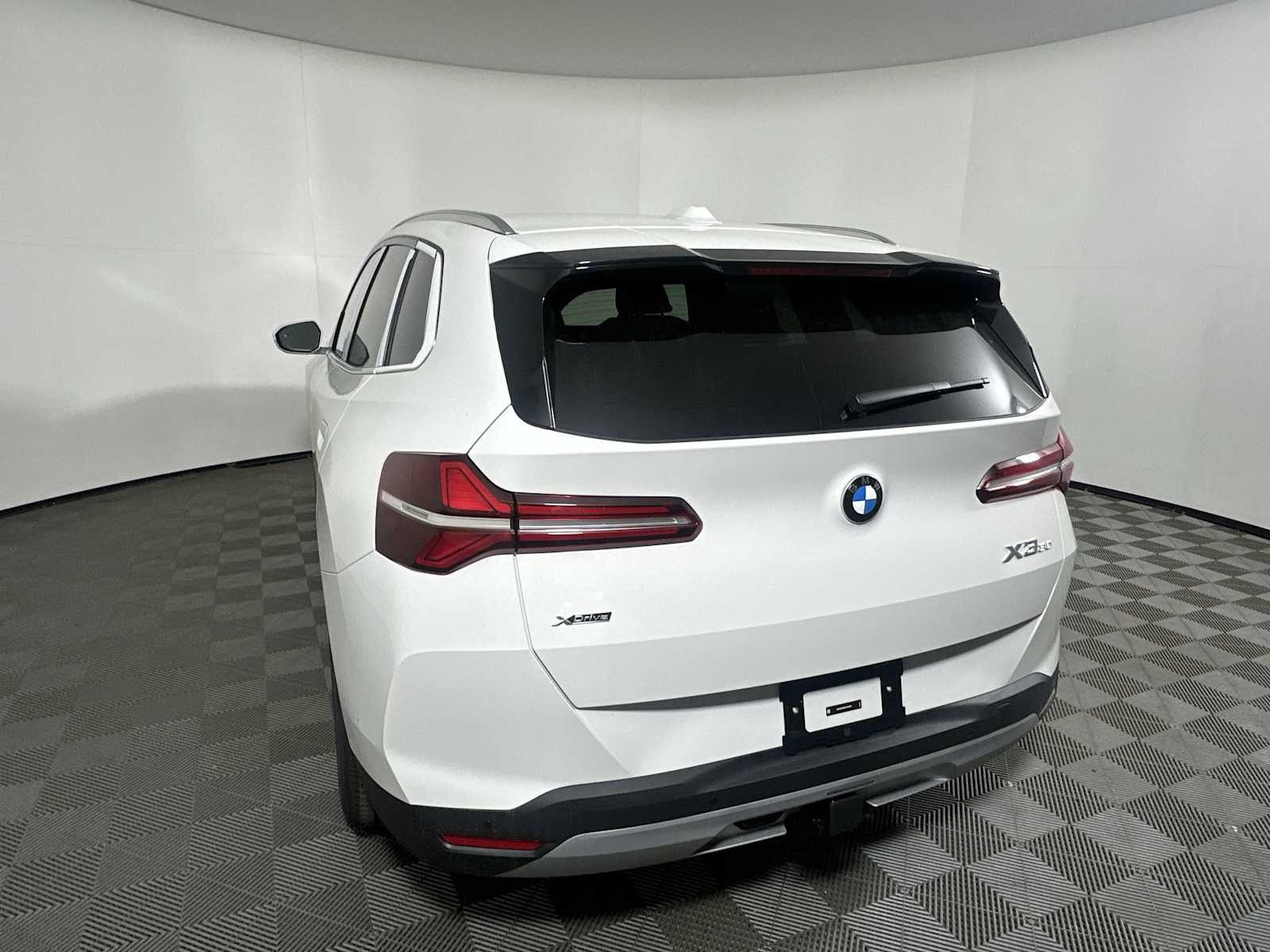 2026 Bmw X3 photo 3