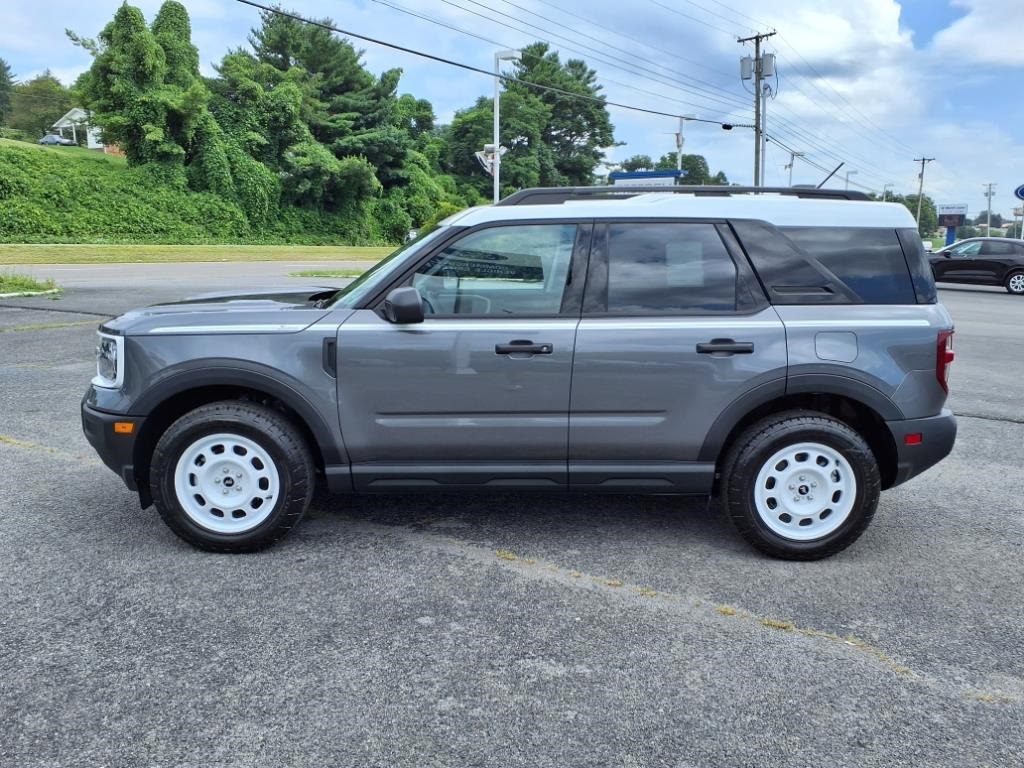 2025 Ford Bronco Sport Heritage photo 2