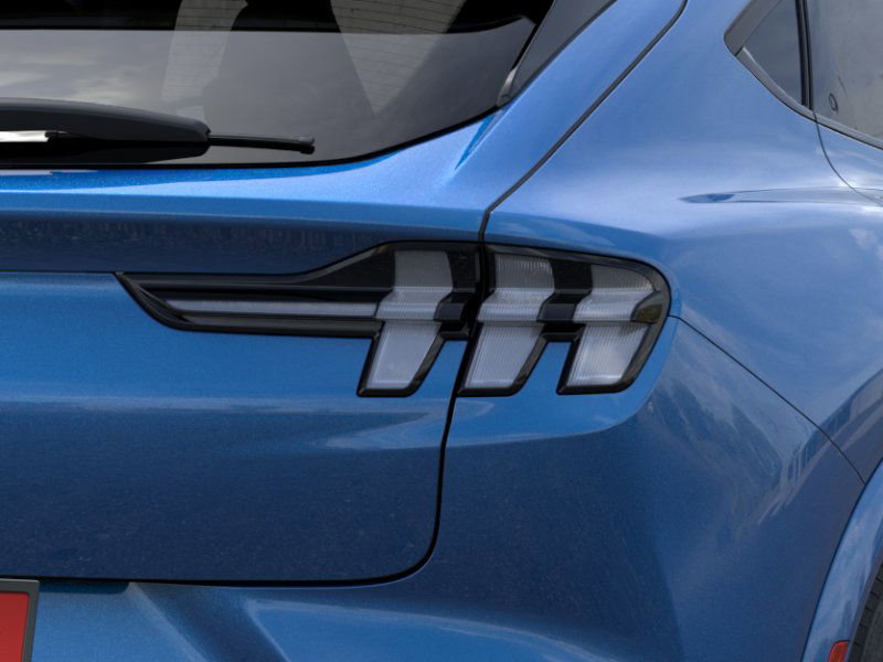 2025 Ford Mustang Mach-E Premium photo 8
