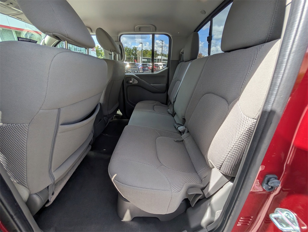 2021 Nissan Frontier SV photo 5