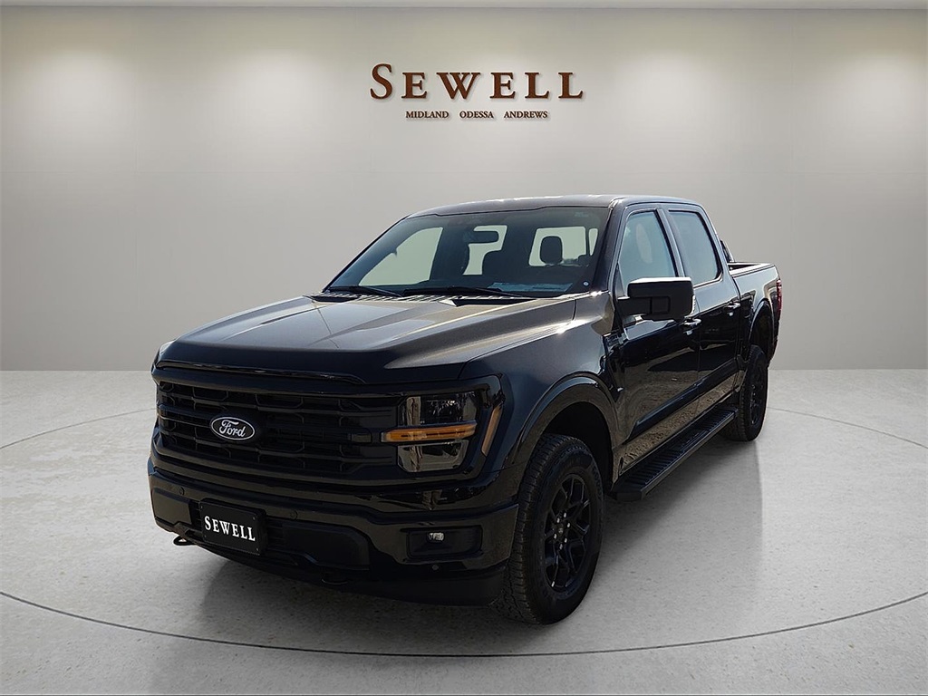 2025 Ford F-150 XLT's photo