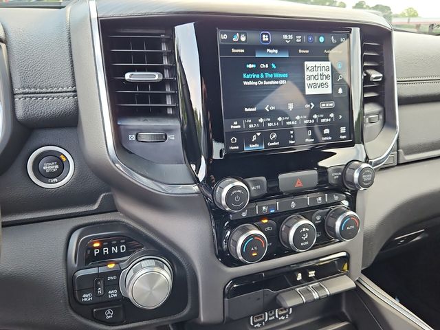 2024 Ram 1500 Laramie photo 10