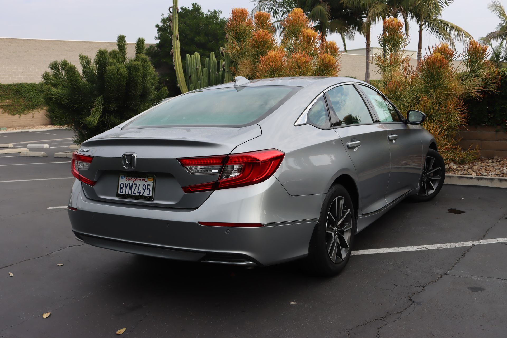 2021 Honda Accord EX-L photo 2