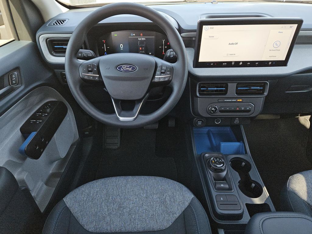 2025 Ford Maverick XLT photo 4