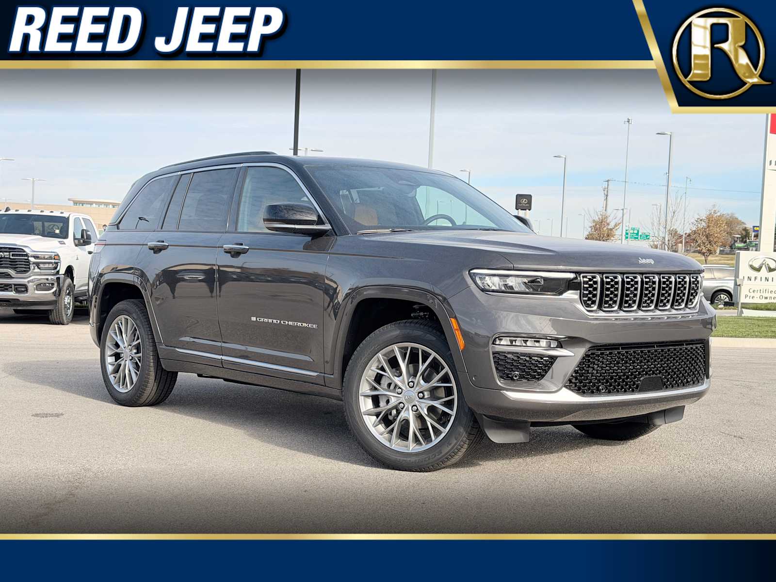 2025 Jeep Grand Cherokee Summit's photo