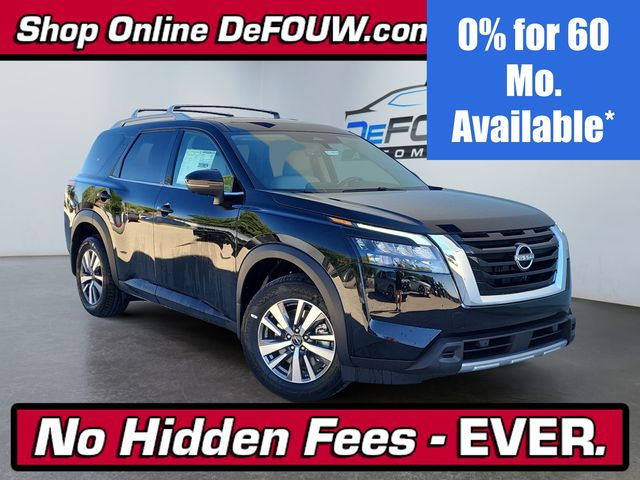 2025 Nissan Pathfinder SL's photo