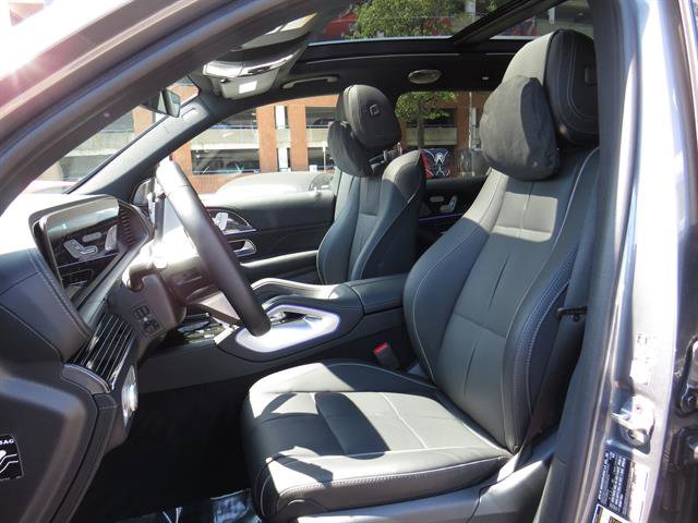 2025 Mercedes Benz GLS 450 4MATIC photo 16