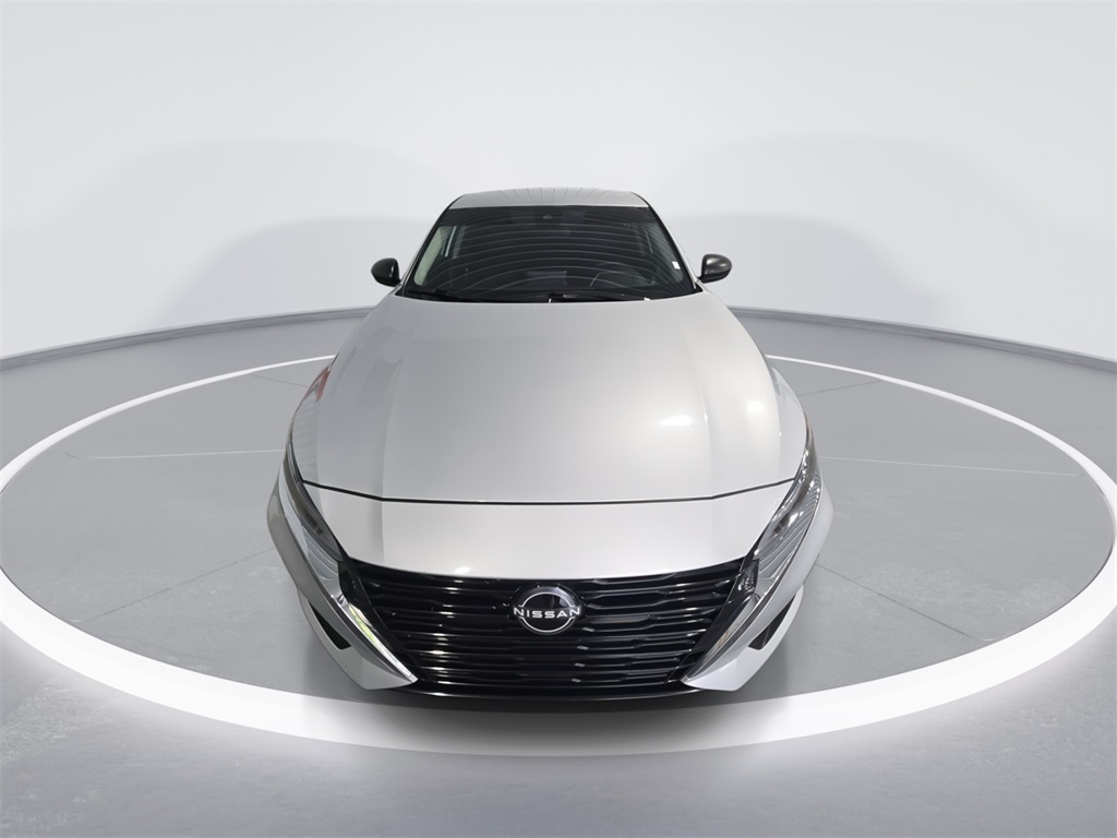 2024 Nissan Altima 2.5 SV photo 3