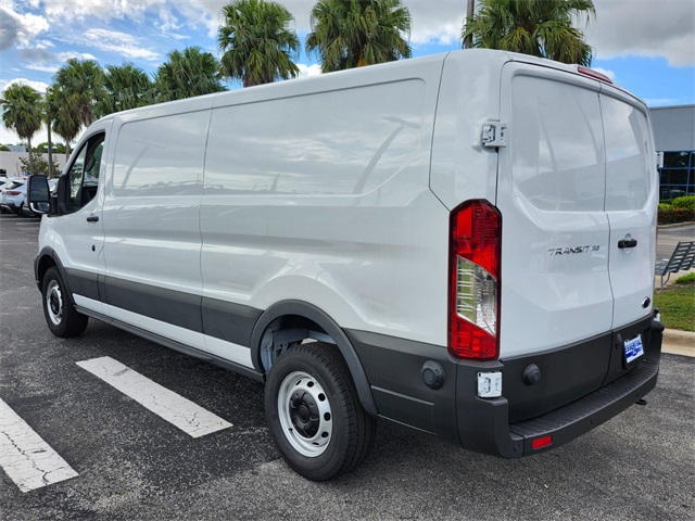 2024 Ford Transit photo 4
