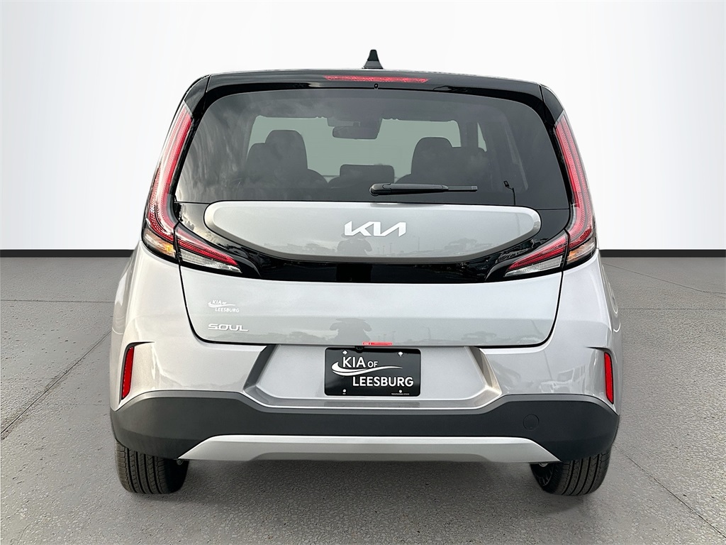 2025 Kia Soul LX photo 3