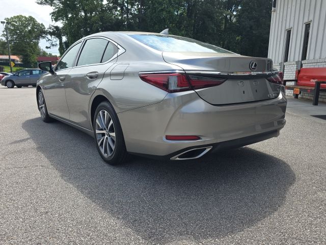 2021 Lexus ES 350 photo 3