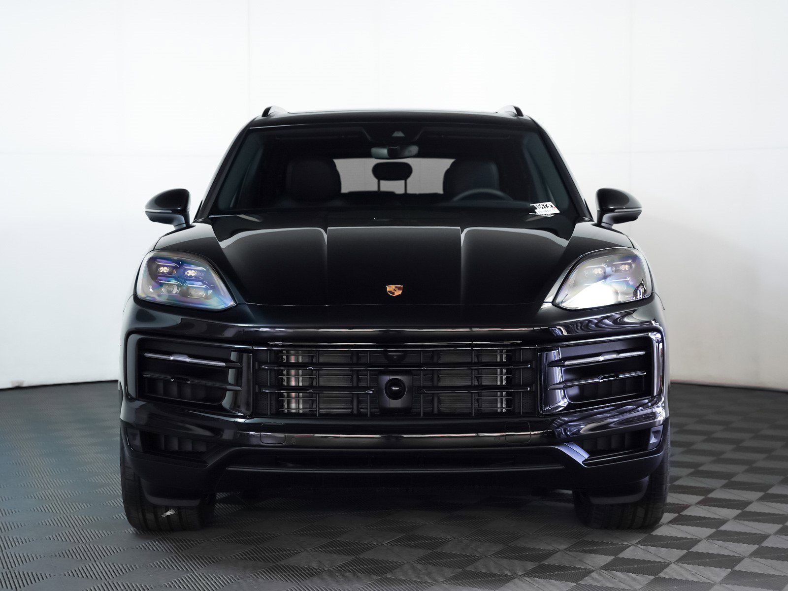2025 Porsche Cayenne E-Hybrid photo 7