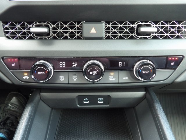 2025 Honda Accord SE photo 25