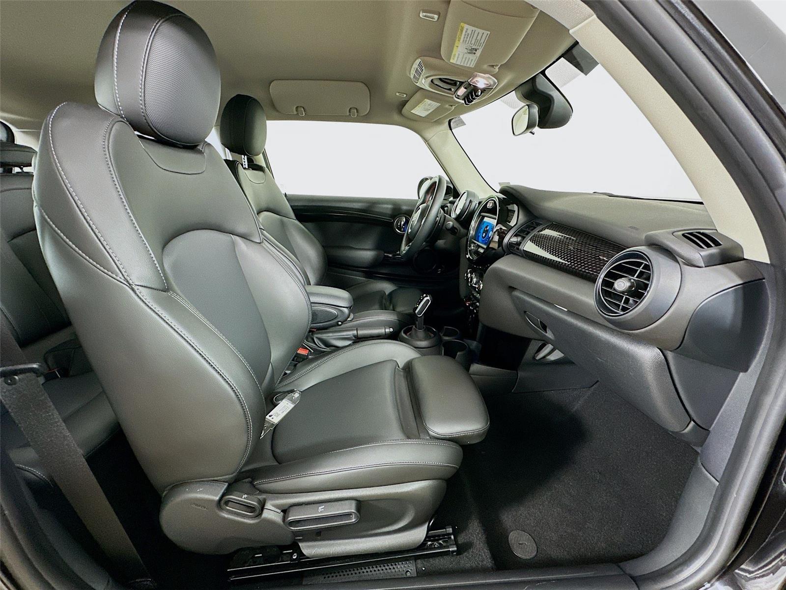 2020 Mini Cooper 2 Door Hardtop S photo 26